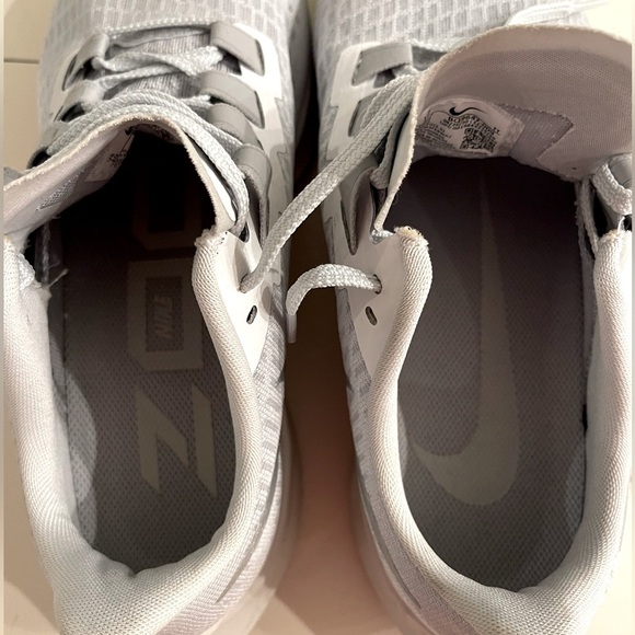 NIKE Womens Air Zoom Pegasus 37 "Platinum" Running Shoe - Picture 13 of 16